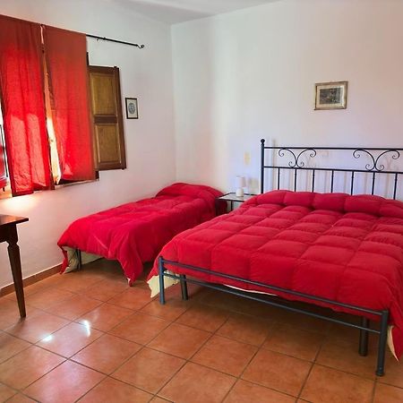 Masseria Rocca Di Gonato Castelbuono  Zewnętrze zdjęcie
